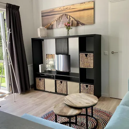 With Terrace Holiday home Sint Maartensvlotbrug